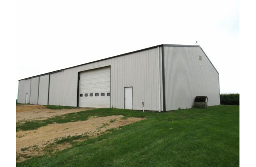 N1497 Haddinger Rd, Monroe, WI 53566