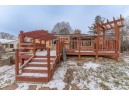 421 Roblee Rd, Baraboo, WI 53913