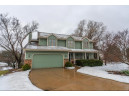 1206 Falcon Ct, Middleton, WI 53562