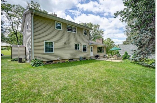 609 Nichols Rd, Monona, WI 53716