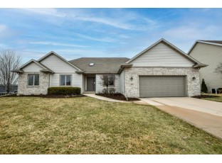 424 Dunhill Dr Verona, WI 53593