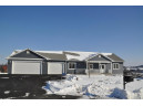 S1476 Summit Point Dr, La Valle, WI 53941-9559