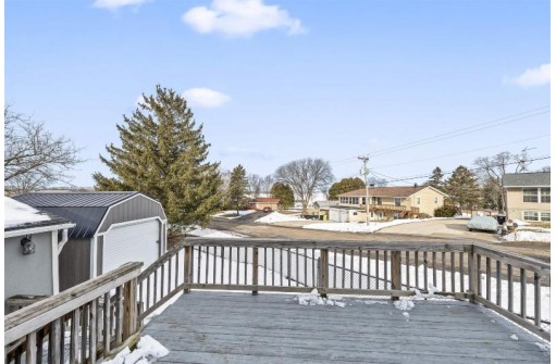 832 Madison St, Beaver Dam, WI 53916