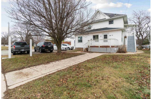 48 E Madison Ave, Milton, WI 53563