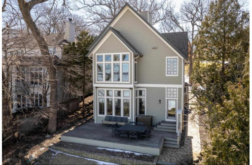 3626 Lake Mendota Dr, Madison, WI 53705