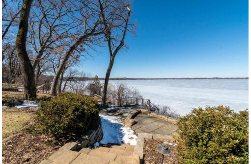 3626 Lake Mendota Dr, Madison, WI 53705