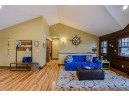 N7634 N Stone Gate Dr, New Lisbon, WI 53950