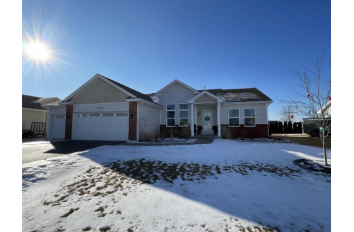 2830 Kells Way, Janesville, WI 53546