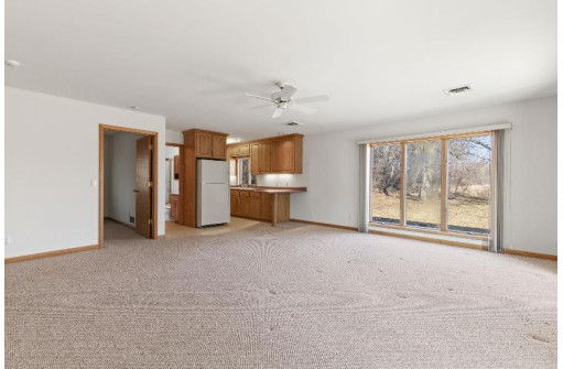 N2032 Burnham Rd, Fort Atkinson, WI 53538