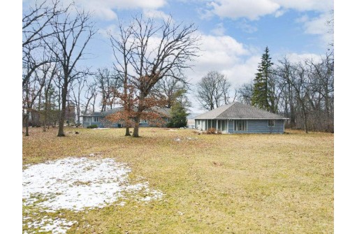 N2032 Burnham Rd, Fort Atkinson, WI 53538