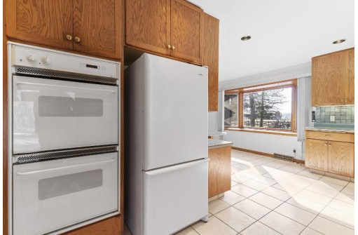 N2032 Burnham Rd, Fort Atkinson, WI 53538