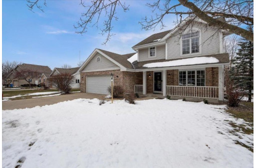 17 Holt Pl, Madison, WI 53719