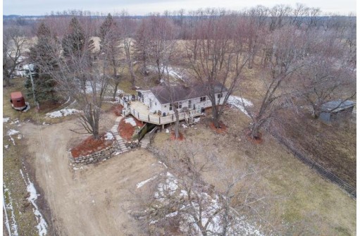 3857 W Jargo Rd, Deerfield, WI 53531