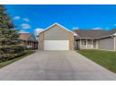 309 Pebble Brook Ln, Lodi, WI 53555