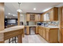 7647 Summerfield Dr, Verona, WI 53593