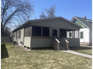 831 S Broadway St New Lisbon, WI 53950