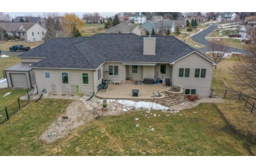 3057 Viking Pass, Sun Prairie, WI 53590