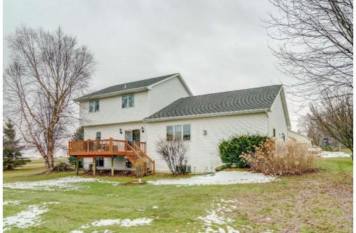 3180 Conservancy Estates Ln, Sun Prairie, WI 53590