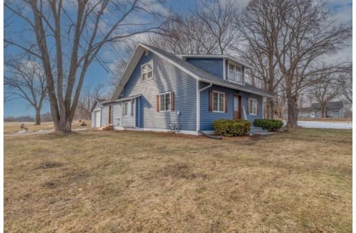 241 N Janesville St, Milton, WI 53563