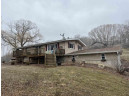 37857 Maple Ln, Prairie Du Chien, WI 53821