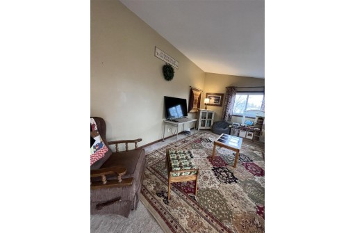 37857 Maple Ln, Prairie Du Chien, WI 53821