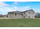 715 Constitution Ln, DeForest, WI 53532