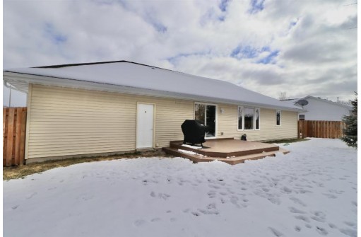 3131 N Wright Rd, Janesville, WI 53546