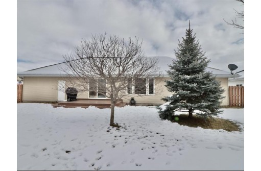 3131 N Wright Rd, Janesville, WI 53546