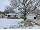 1030 Somerset Dr, Janesville, WI 53546