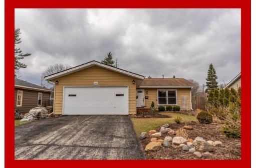 1810 Whenona Dr, Madison, WI 53711