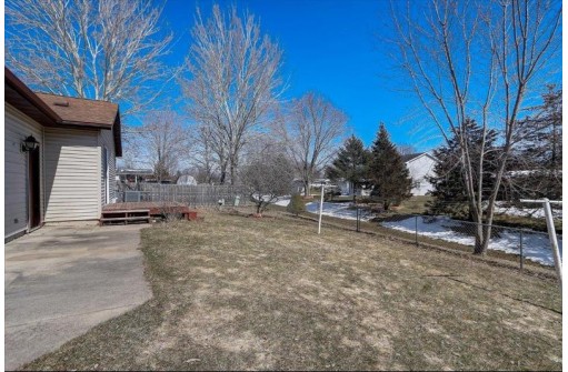 308 Meadow Ln, Poynette, WI 53955