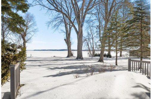 N4226 S Lakeshore Dr, Markesan, WI 53946