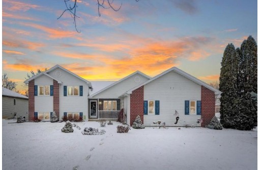 2414 Monaghan Way, Sun Prairie, WI 53590