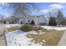 698 Ridge View Ln, Oregon, WI 53575