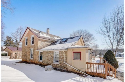 N6281 Jefferson Rd, Johnson Creek, WI 53038