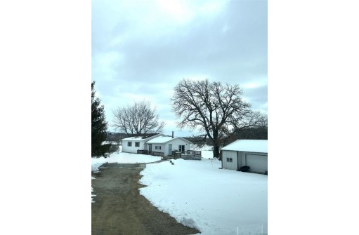 N9656 Primrose Center Rd, Belleville, WI 53508