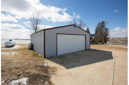 1115 Model Rd, Cuba City, WI 53807