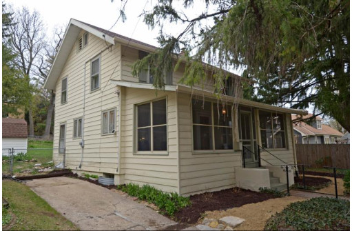 3112 Monroe St, Madison, WI 53711