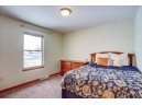 1409 Chipper Ln, Sun Prairie, WI 53590