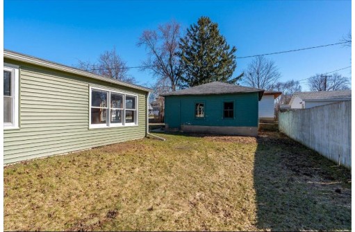 519 Jefferson St, Portage, WI 53901