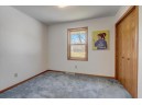 1007 Monteray Ln, Waunakee, WI 53597