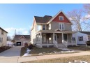 523 E Conant St, Portage, WI 53901