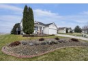 6713 Village Park Dr, Madison, WI 53718