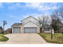 831 Peregrine Cir, Oregon, WI 53575