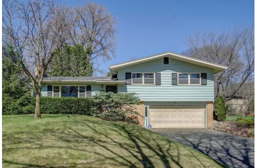 6002 Hempstead Rd, Madison, WI 53711