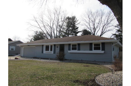 3502 Colby Ln, Janesville, WI 53546-0000