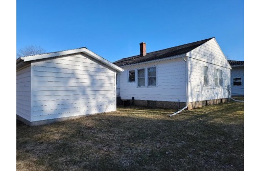 405 Cady Ave, Tomah, WI 54660