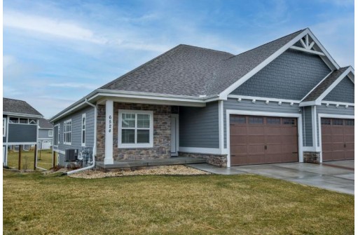 6524 Conservancy Ct, DeForest, WI 53532