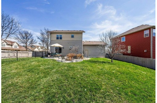 1 Littlemore Court, Madison, WI 53718