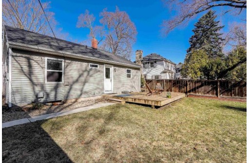 707 N Blackhawk Ave, Madison, WI 53705